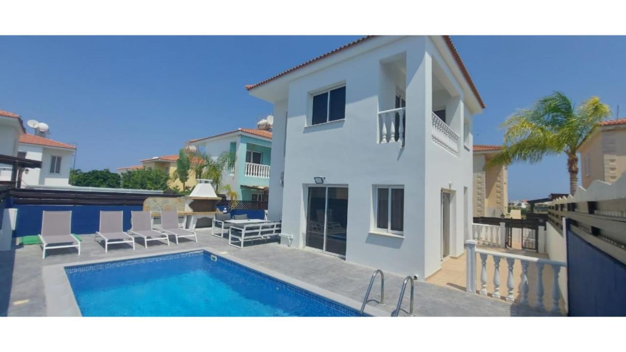 باراليمني Stylish Villa المظهر الخارجي الصورة